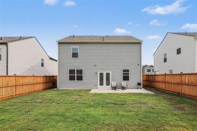 8236 Castleton Drive, Fairburn, GA 30213