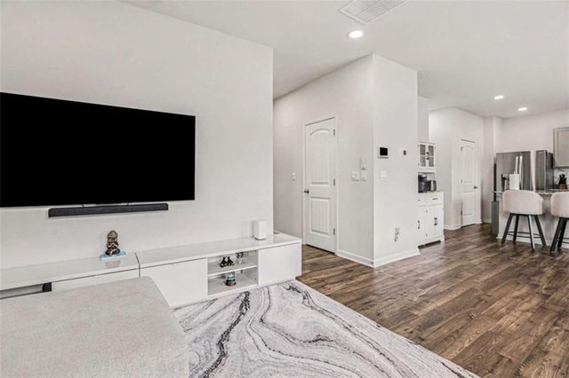 8236 Castleton Drive, Fairburn, GA 30213