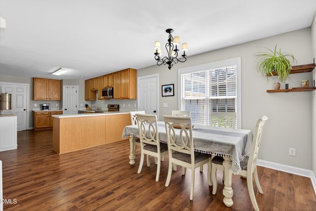 104 Braxton Village Way, Holly Springs, NC 27540