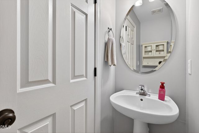 104 Braxton Village Way, Holly Springs, NC 27540