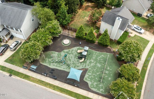 104 Braxton Village Way, Holly Springs, NC 27540