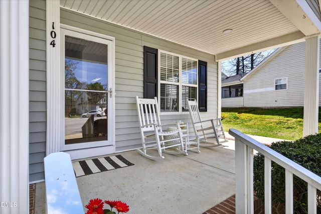 104 Braxton Village Way, Holly Springs, NC 27540