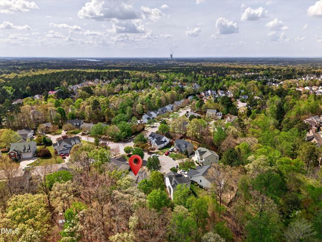 104 Braxton Village Way, Holly Springs, NC 27540