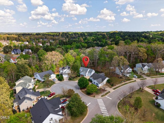 104 Braxton Village Way, Holly Springs, NC 27540