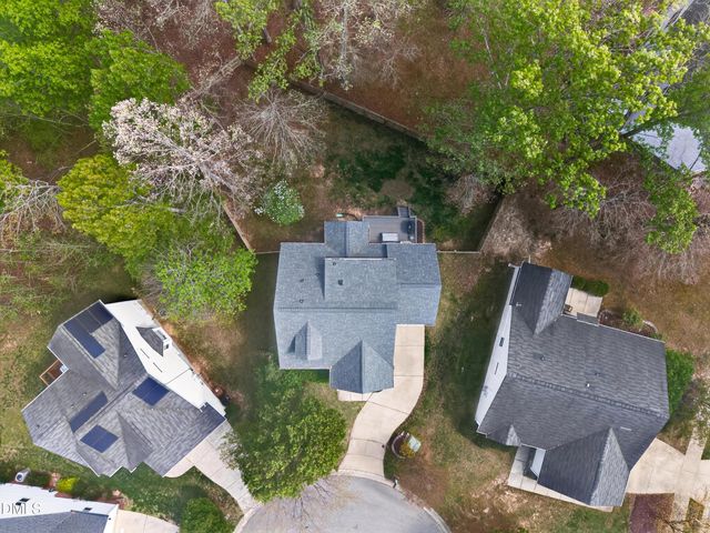 104 Braxton Village Way, Holly Springs, NC 27540