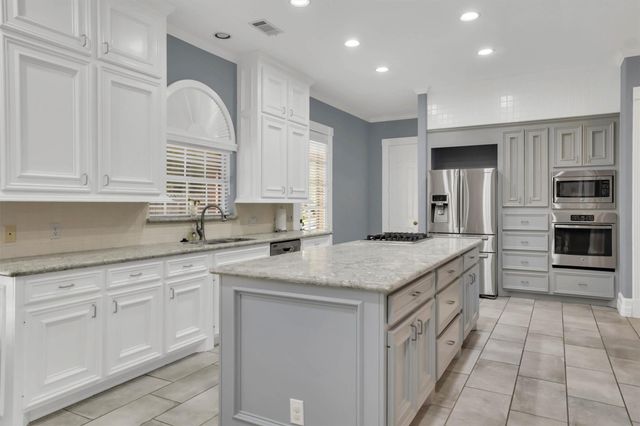 16114 Lafone Drive, Spring, TX 77379