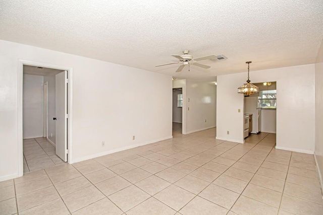 101 Leisure Lake Circle 109, Boynton Beach, FL 33426