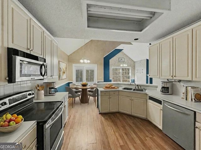 104 Holly Ridge Road, Stockbridge, GA 30281