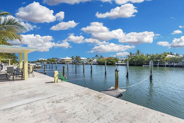 109 Avenue D Apt 305, Marathon, FL 33050