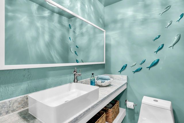 109 Avenue D Apt 305, Marathon, FL 33050