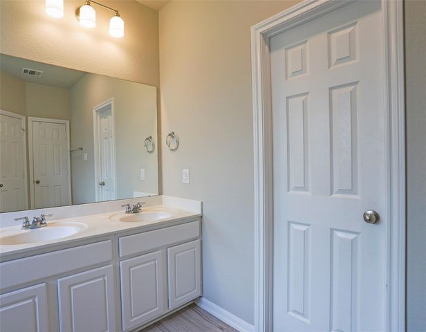 26046 Quiet Field Court, Richmond, TX 77406