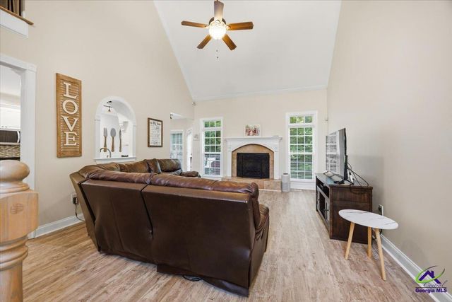 15 Wadley Station, Forsyth, GA 31210