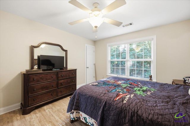 15 Wadley Station, Forsyth, GA 31210