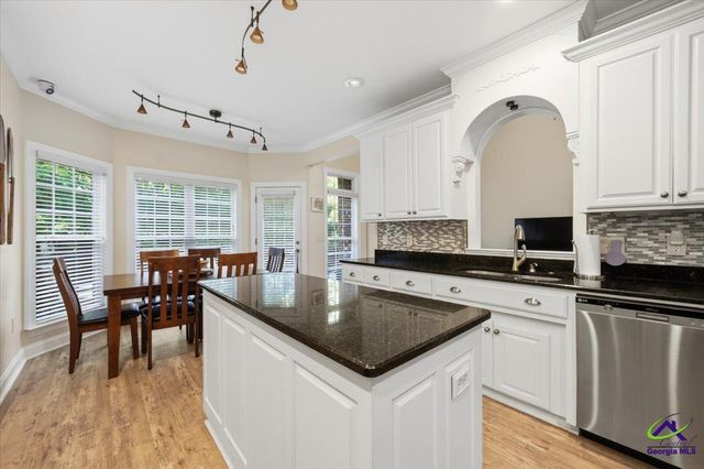 15 Wadley Station, Forsyth, GA 31210
