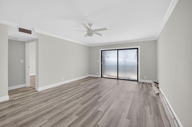 7076 Huntington Lane 507, Delray Beach, FL 33446