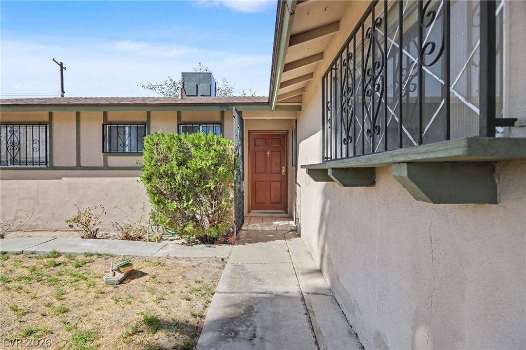 1949 Randa Lane, Las Vegas, NV 89104 — photo 2