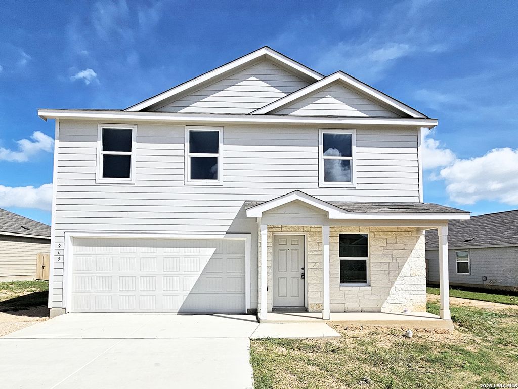 805 RIVIERA CT, Seguin, TX 78155