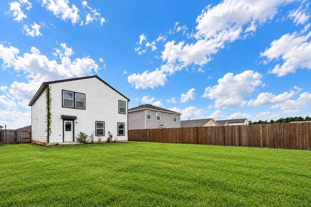 68 Road 51026, Cleveland, TX 77327