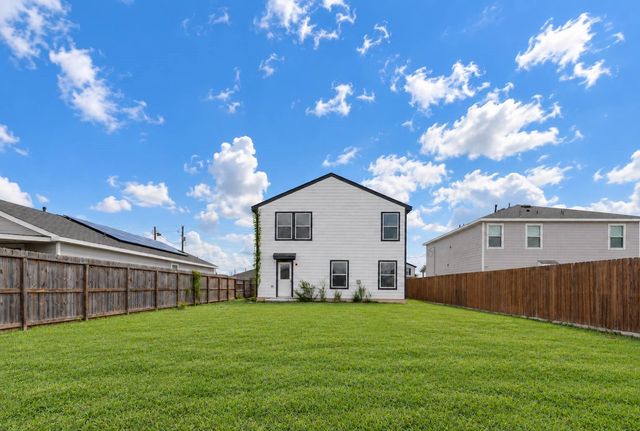68 Road 51026, Cleveland, TX 77327