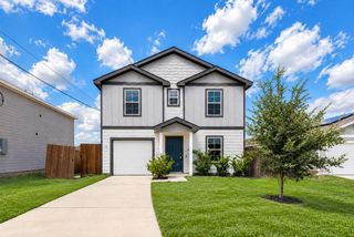 68 Road 51026, Cleveland, TX 77327