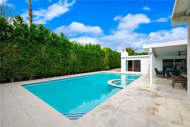 2303 N Magnolia, Palm Springs, CA 92262