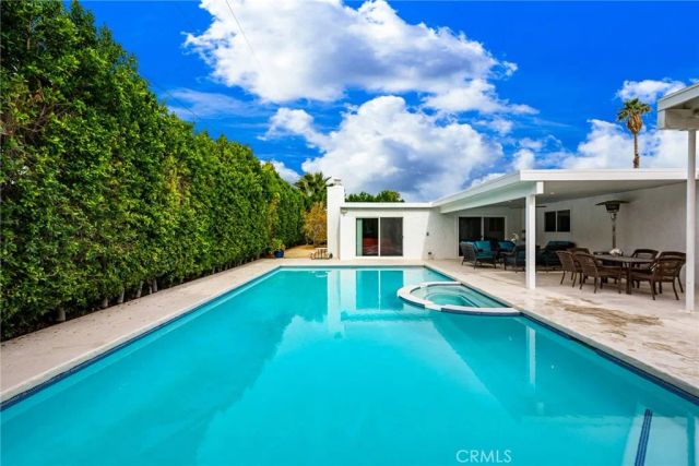 2303 N Magnolia, Palm Springs, CA 92262