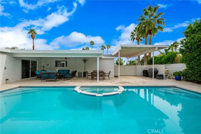 2303 N Magnolia, Palm Springs, CA 92262