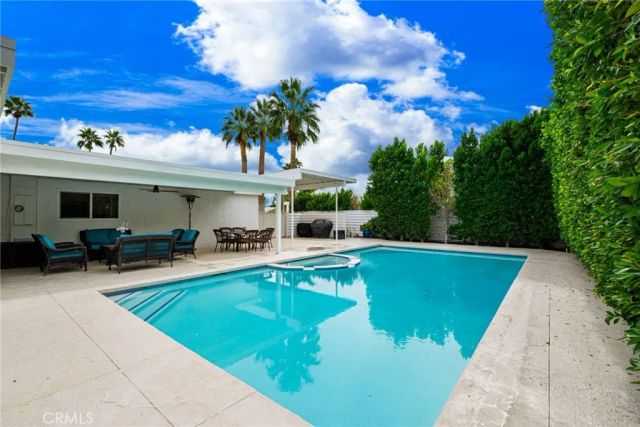 2303 N Magnolia, Palm Springs, CA 92262