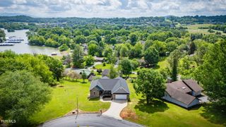 1 Sweetwood Drive, Johnson City, TN 37615