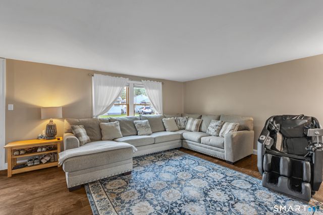 23 Totem Pole Road, Thompson, CT 06277