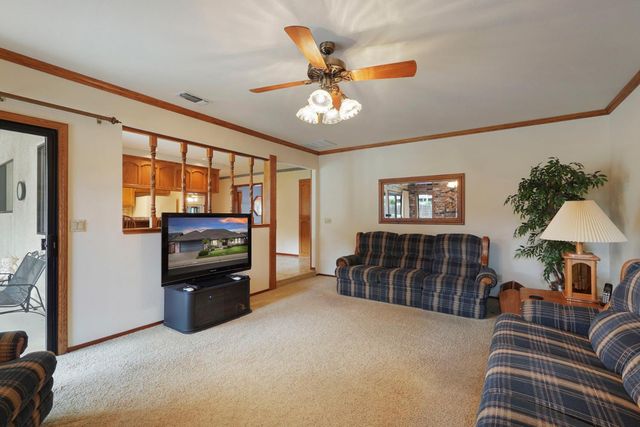 524 Nevins Dr, Lodi, CA 95242