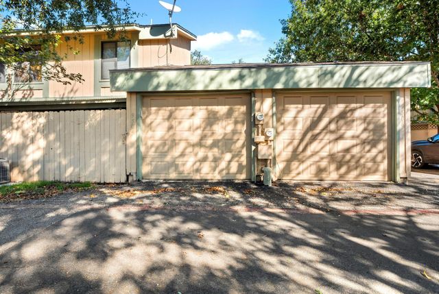 9504 Quail Village LN, Austin, TX 78758