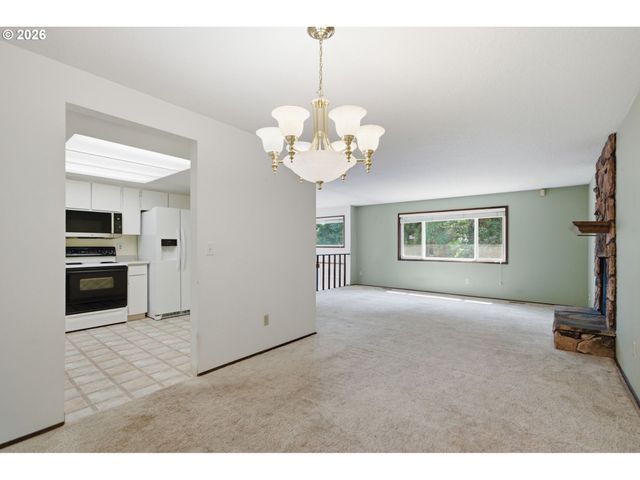 11660 Sw ASHWOOD Ct, Tigard, OR 97223