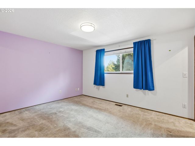 11660 Sw ASHWOOD Ct, Tigard, OR 97223