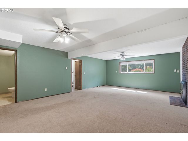 11660 Sw ASHWOOD Ct, Tigard, OR 97223