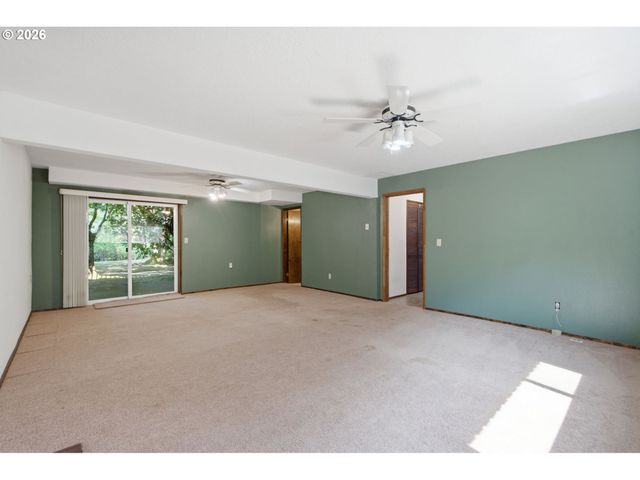 11660 Sw ASHWOOD Ct, Tigard, OR 97223