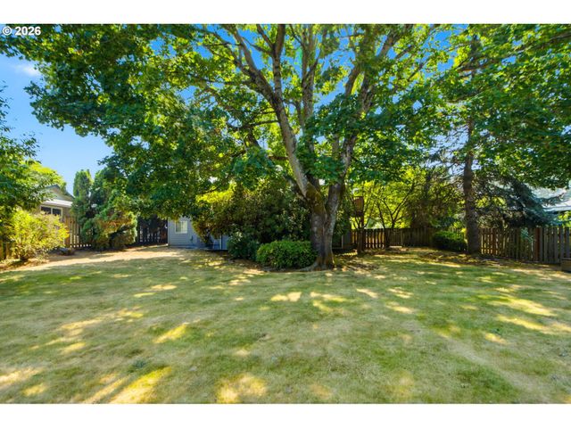 11660 Sw ASHWOOD Ct, Tigard, OR 97223