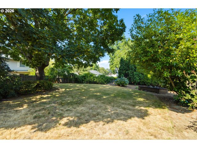 11660 Sw ASHWOOD Ct, Tigard, OR 97223