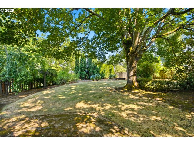 11660 Sw ASHWOOD Ct, Tigard, OR 97223