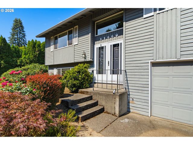 11660 Sw ASHWOOD Ct, Tigard, OR 97223