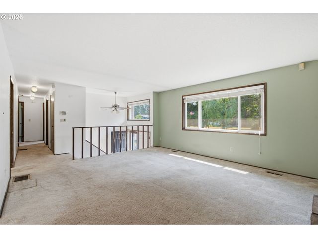 11660 Sw ASHWOOD Ct, Tigard, OR 97223
