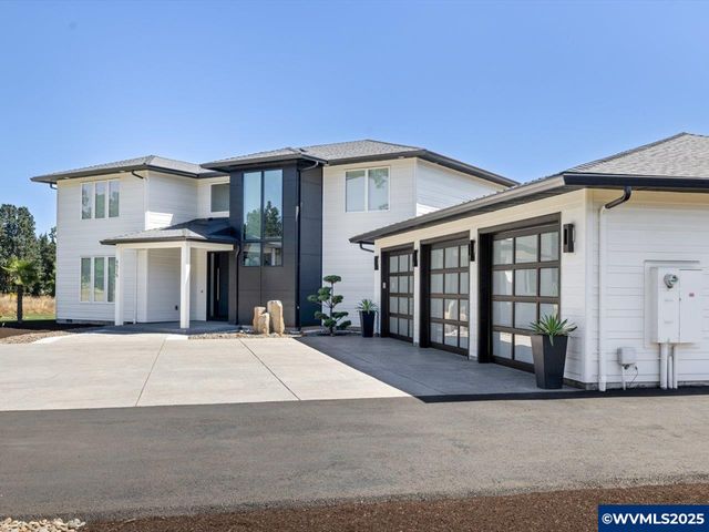 6515 Pony Pl, Salem, OR 97317