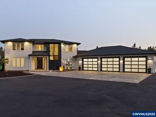 6515 Pony Pl, Salem, OR 97317