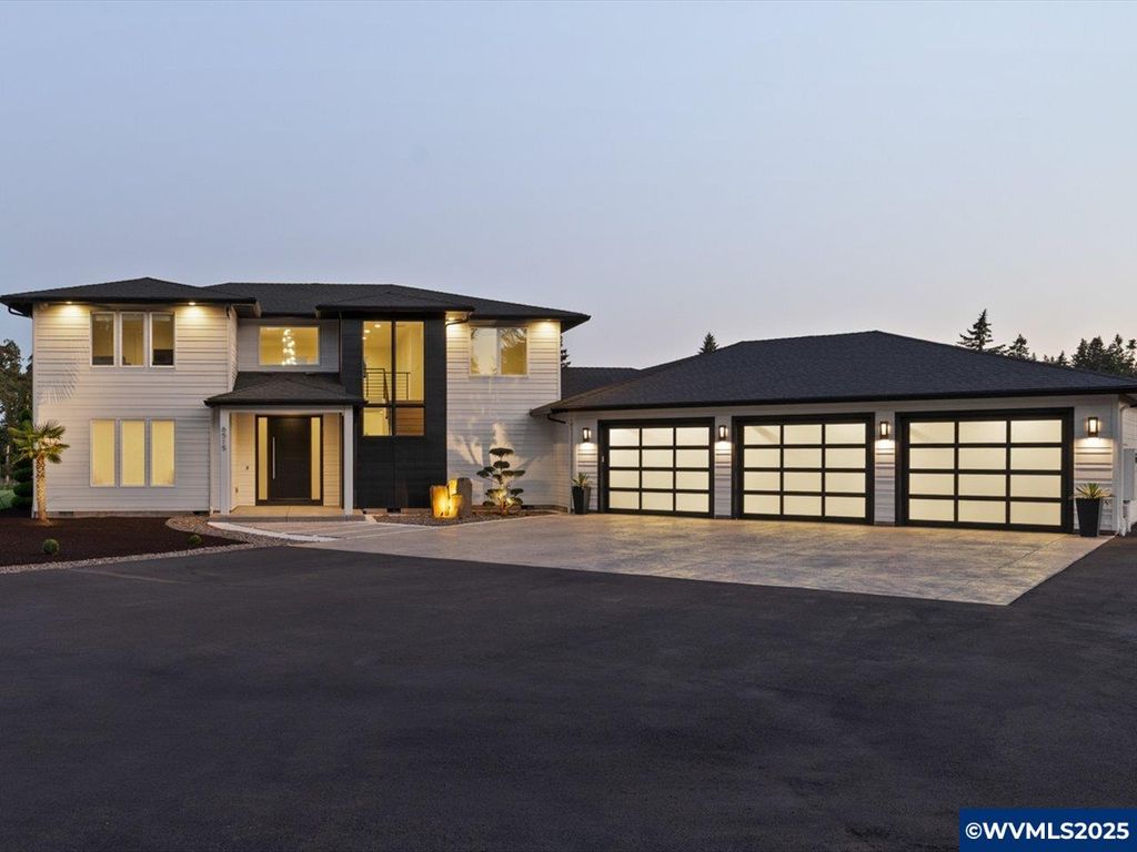 6515 Pony Pl, Salem, OR 97317