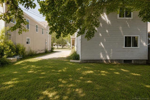 610 Ontario Street, Port Huron, MI 48060