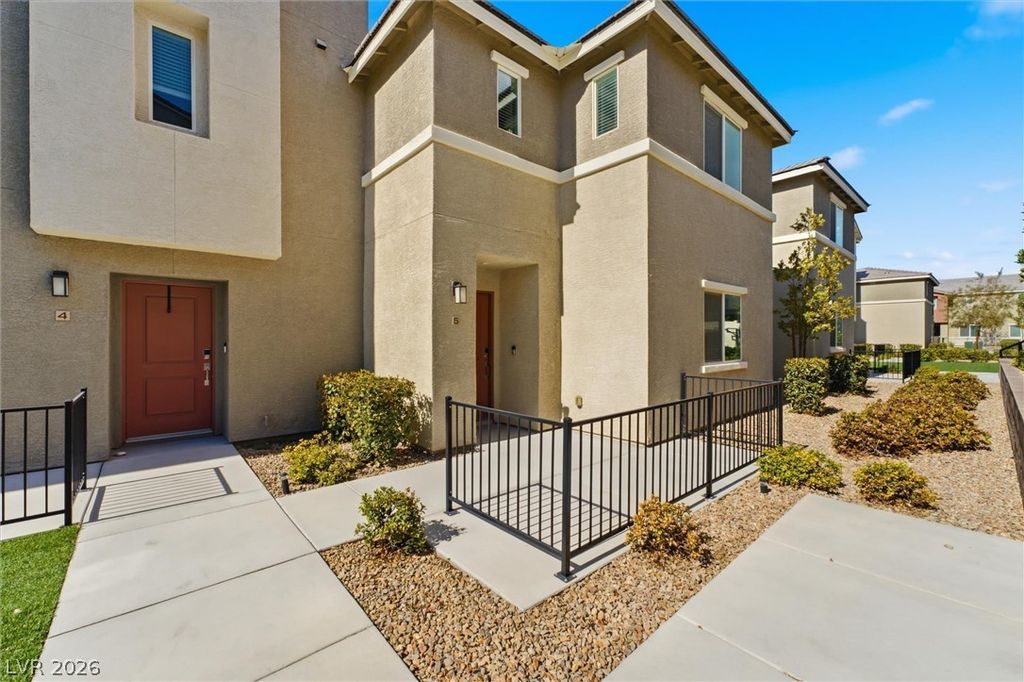 2845 Copper Wind Lane 5, Las Vegas, NV 89183 — photo 3