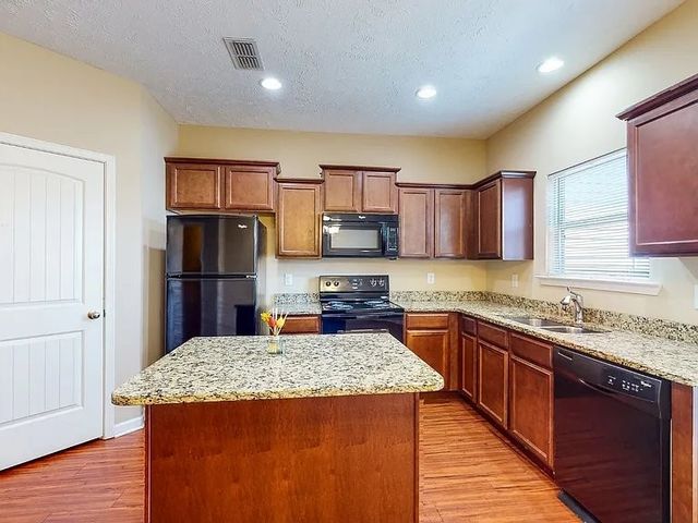 805 Lower Park Pl, Antioch, TN 37013