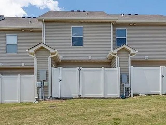 805 Lower Park Pl, Antioch, TN 37013