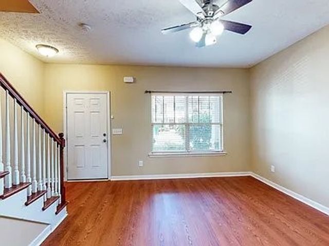 805 Lower Park Pl, Antioch, TN 37013