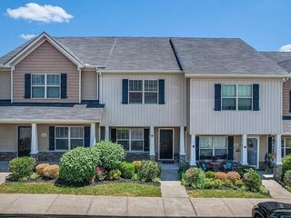 805 Lower Park Pl, Antioch, TN 37013